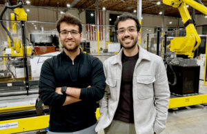 Parallax Worlds co-founders Aumkar Renavikar(l) and Tanmay Agarwal (r).